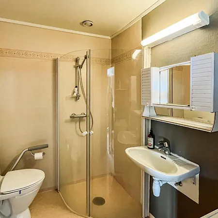 1 Bedroom Lovely Apartment In Stavanger アパート *